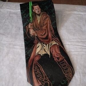 Ralph Marlin Star Wars necktie  of Qui-Gon Jinn.